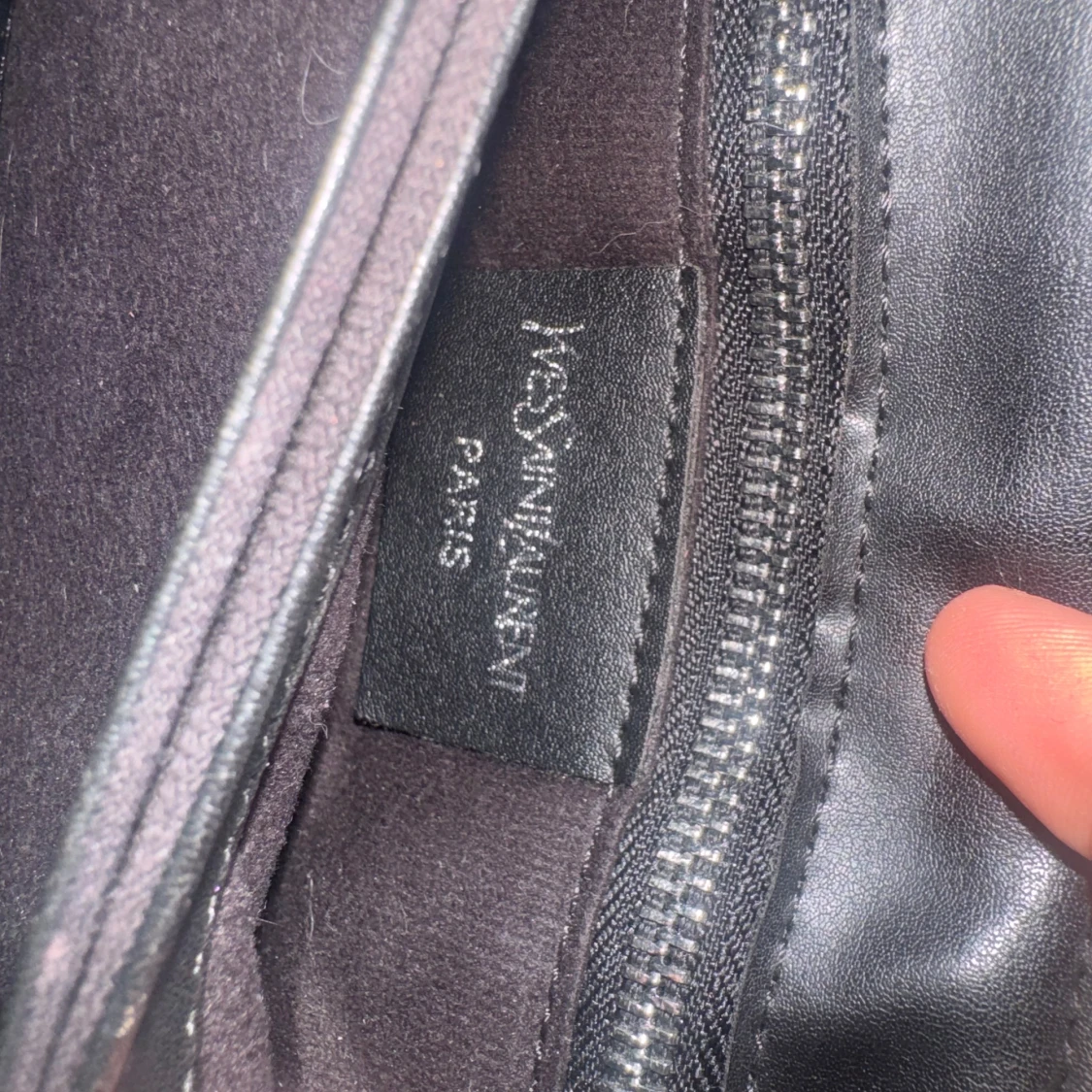 Svart quiltad axelväska från YSL - 3