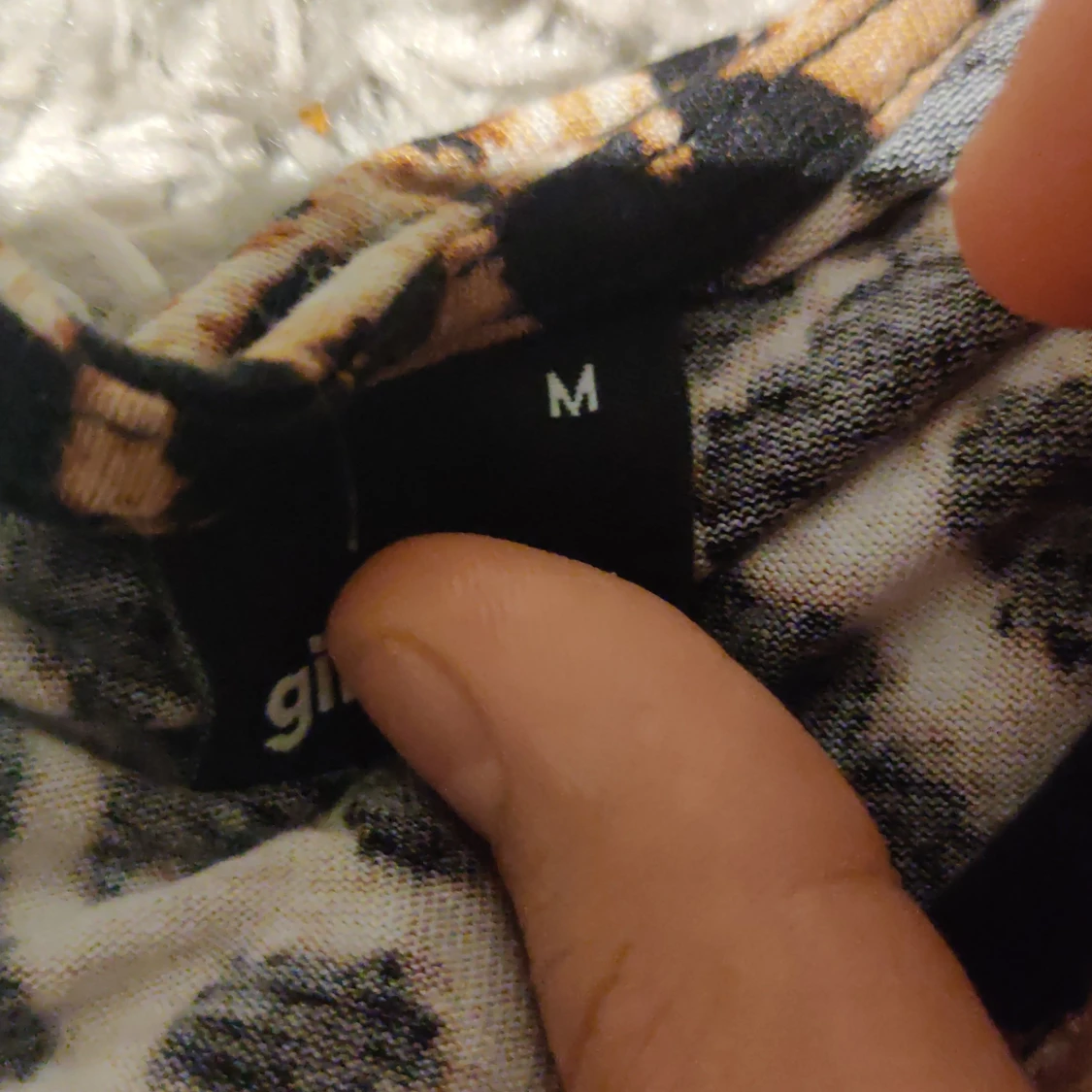 Leopardmönstrad blus från Gina Tricot - 2