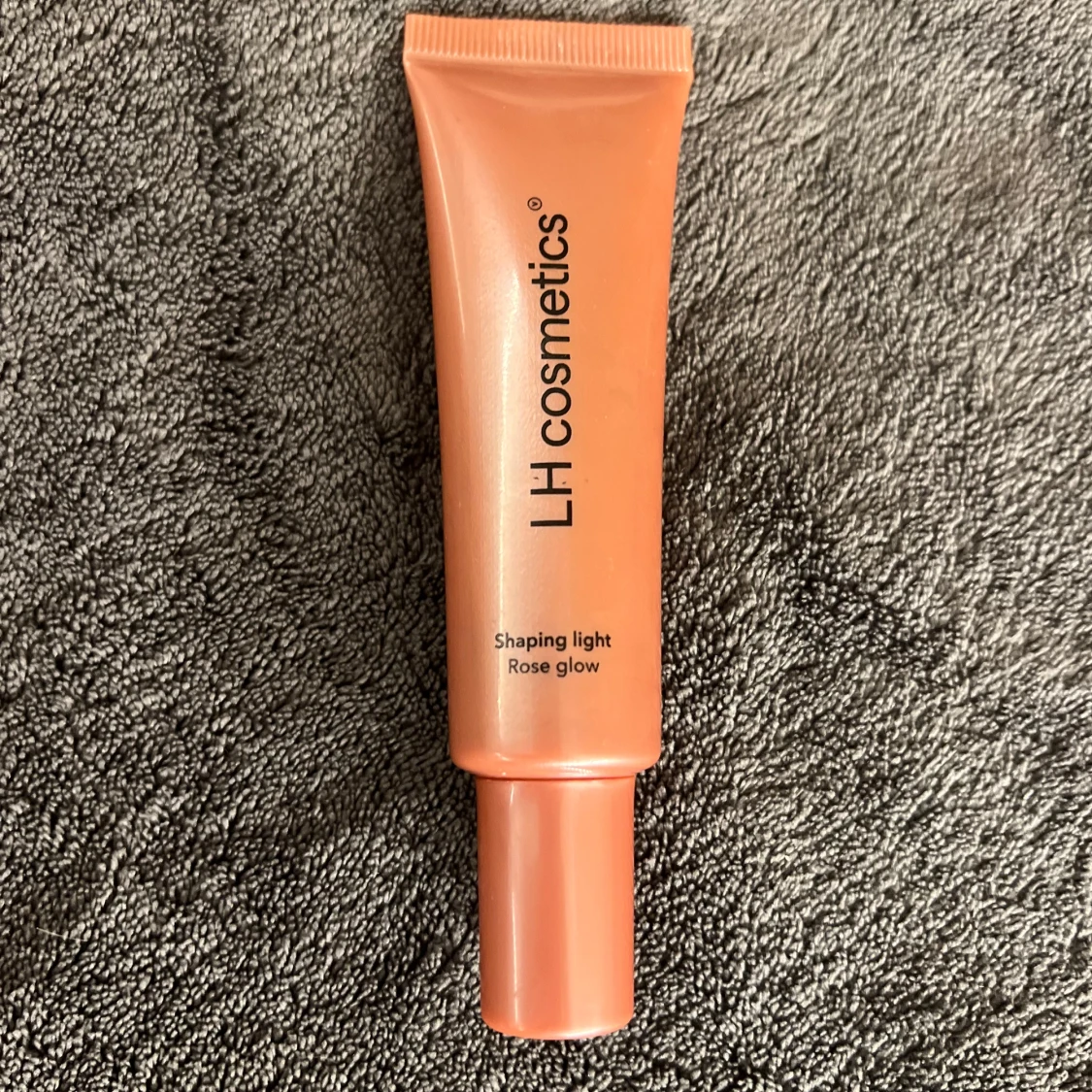 highlighter/blush LH cosmetics 