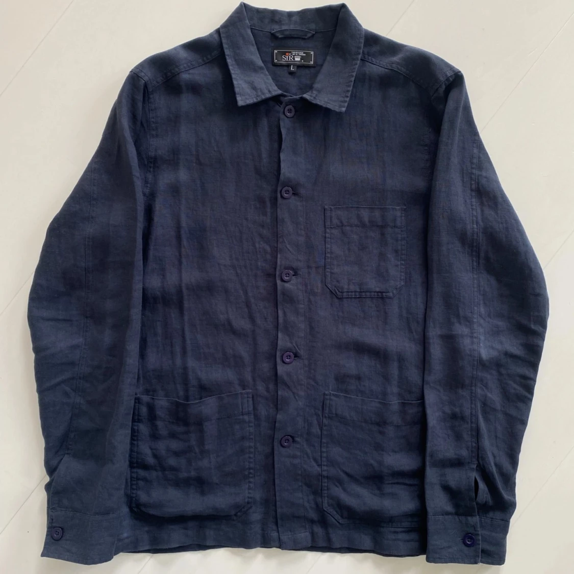 Mörkblå overshirt från SIR