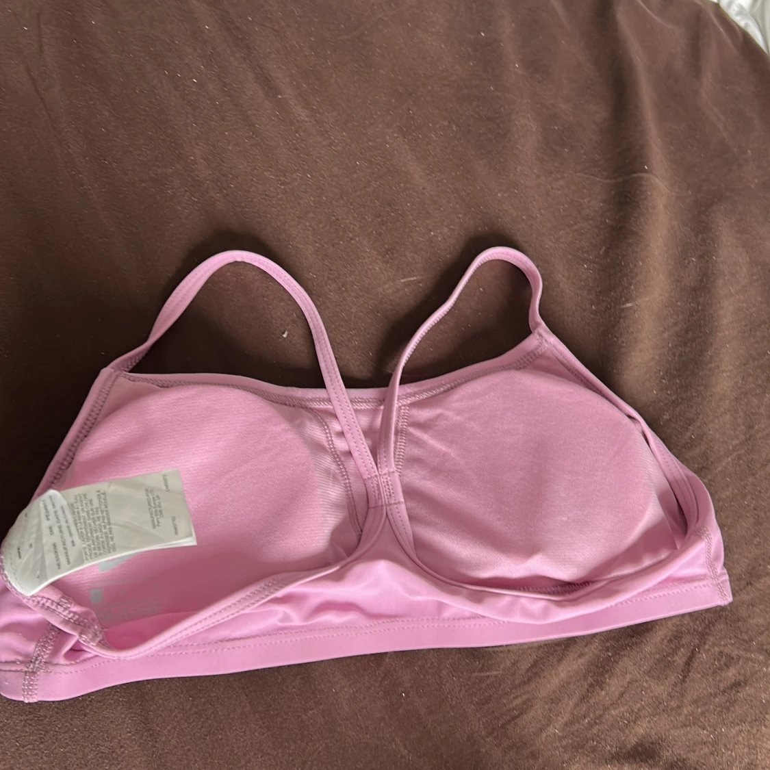 Ljusrosa linnetopp från Nike - 1