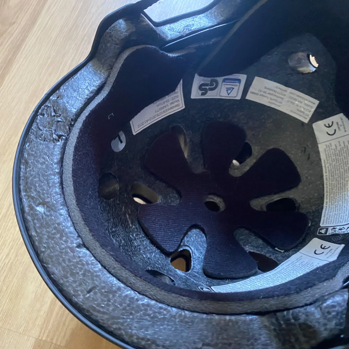 Svart K2 hjälm - 4