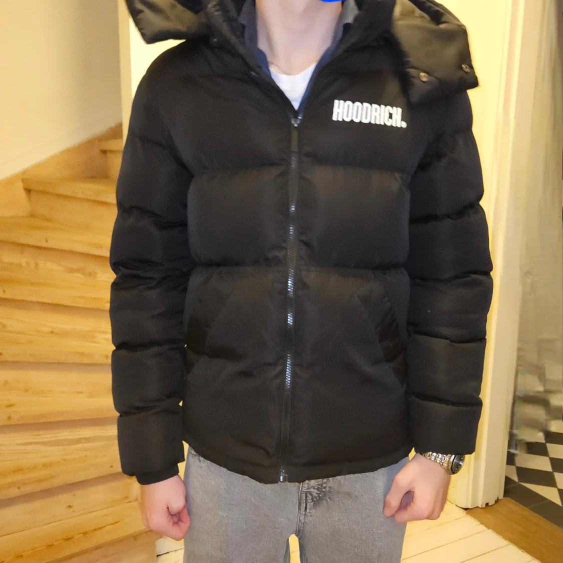 Svart pufferjacka från Hoodrich S - 3