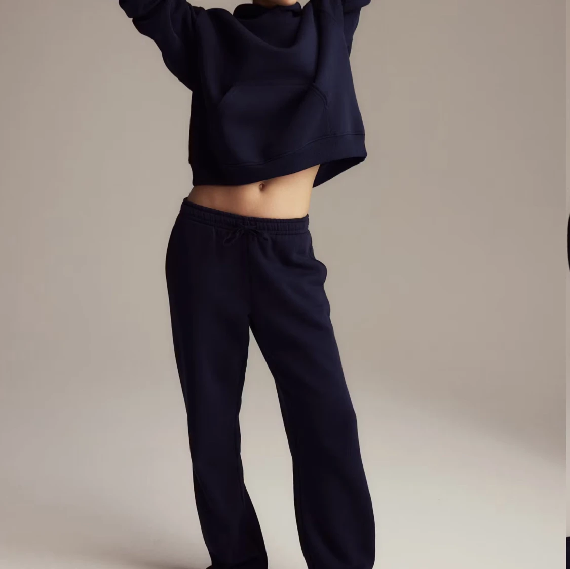 Mörkblå mjukisbyxor & hoodie