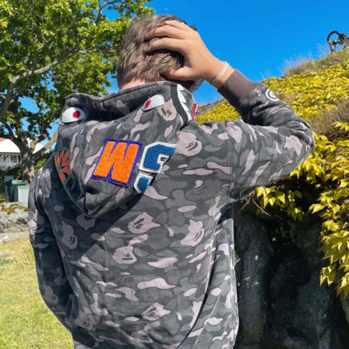 Grå camo hoodie från A Bathing Ape - 4