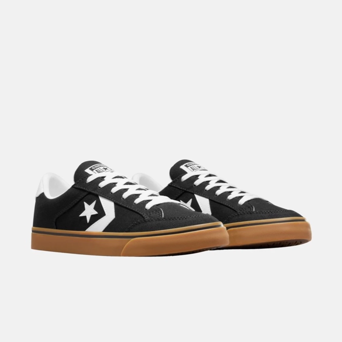 Svarta Converse sneakers med vit detalj