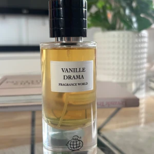 Vanille Drama  Fragrance World 80ml - Dior Vanilla Diorama dup3 ifrån Fragrance World. Endast testad