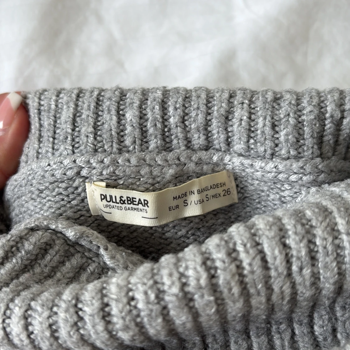 Grå polotröja från Pull&Bear - 3