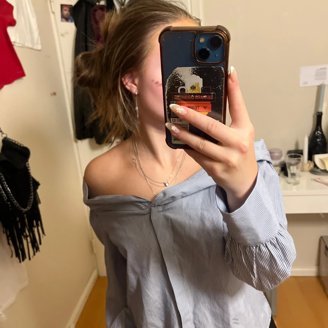 Randig offshoulder blus med puffärm - 2