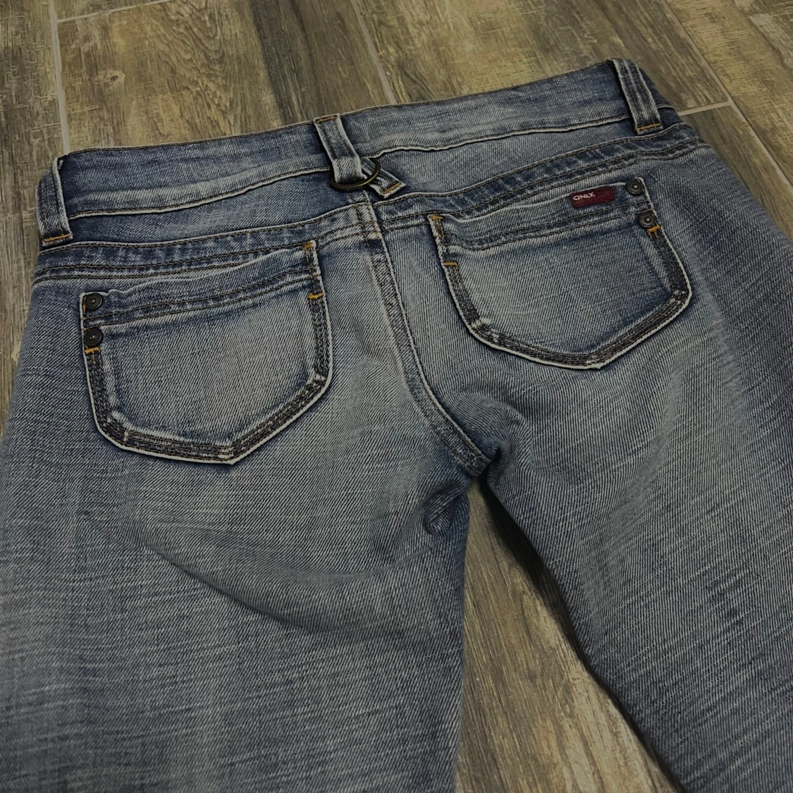 Blå bootcut jeans från Only - 1