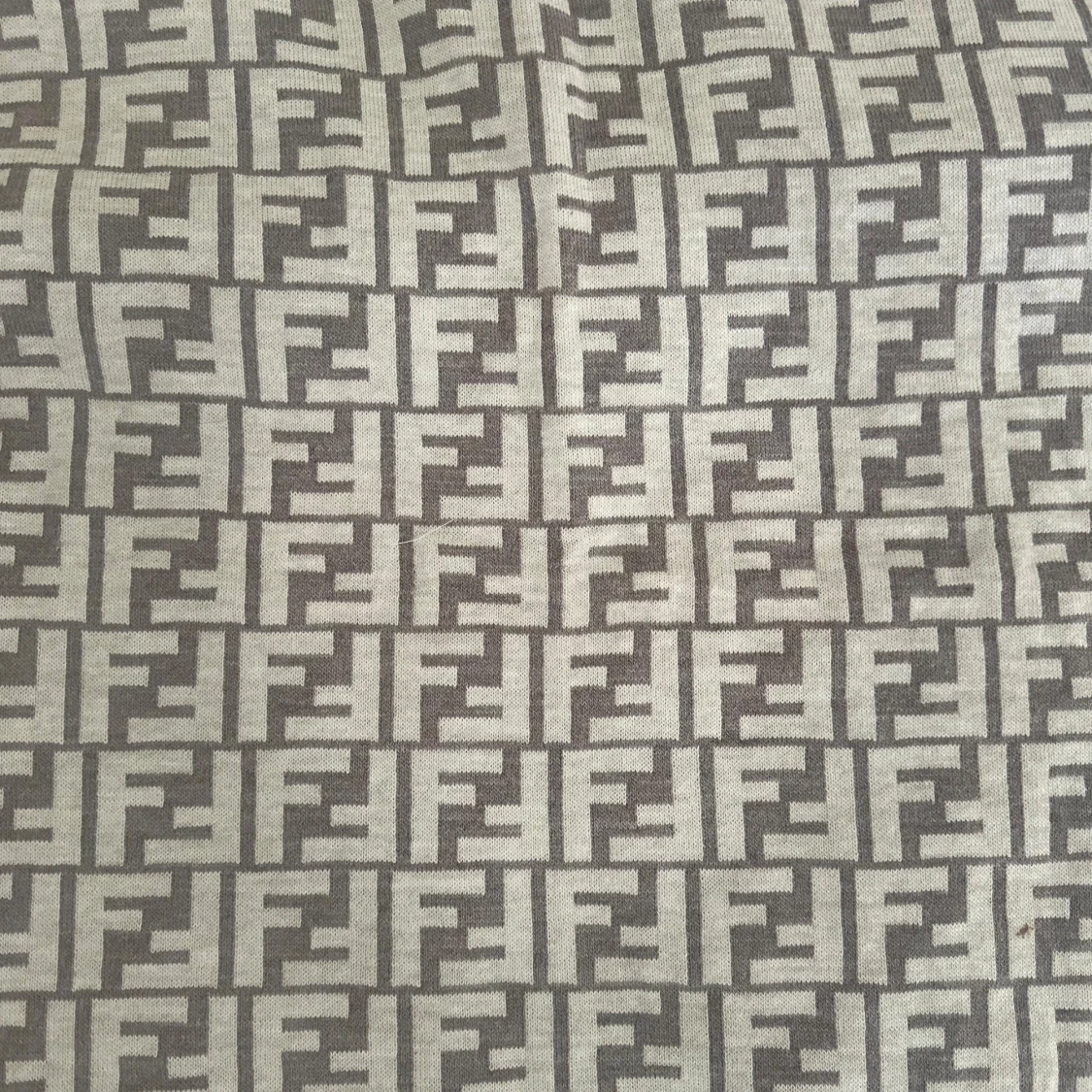 Halsduk med logomönster - 3