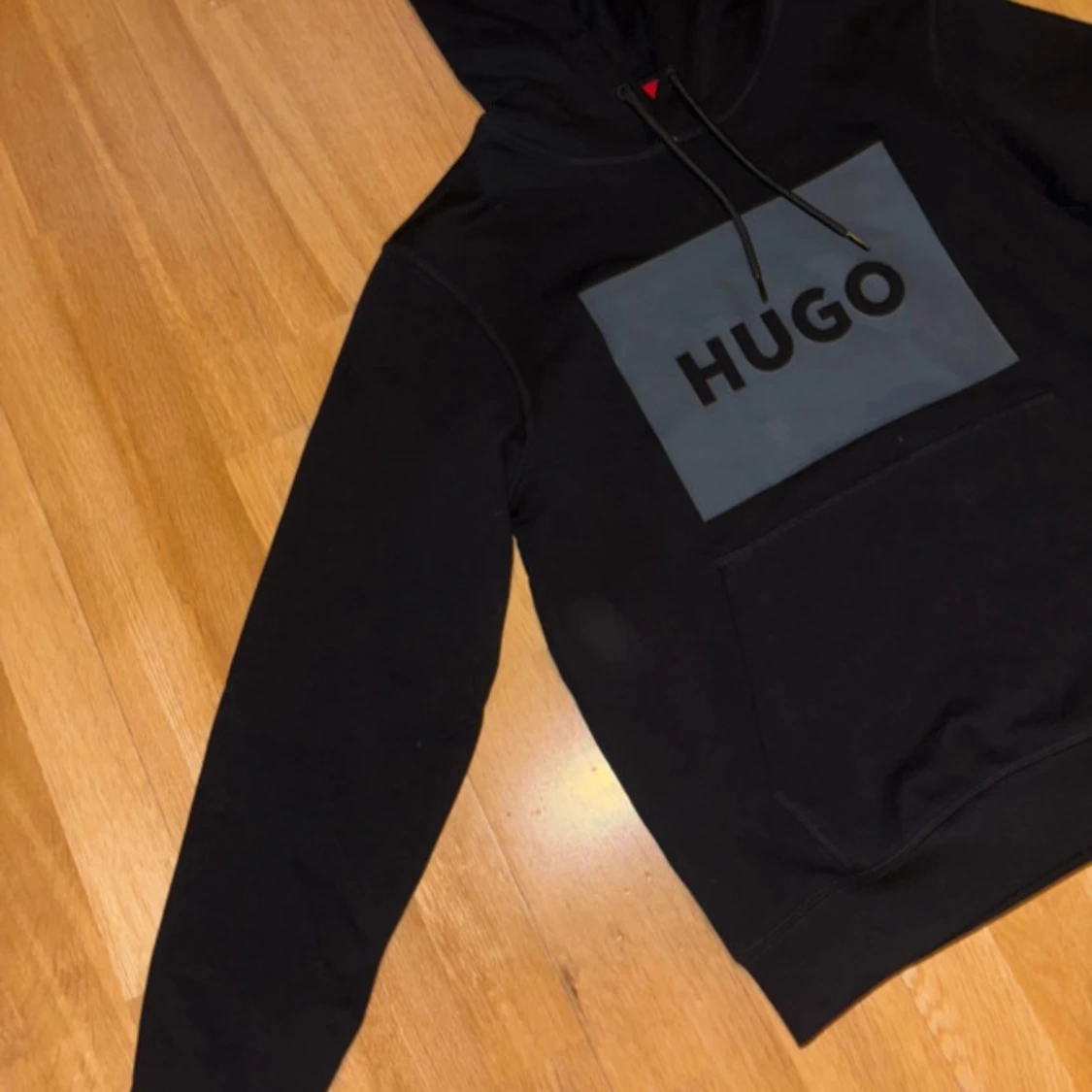 Hugo Hoodie - 1