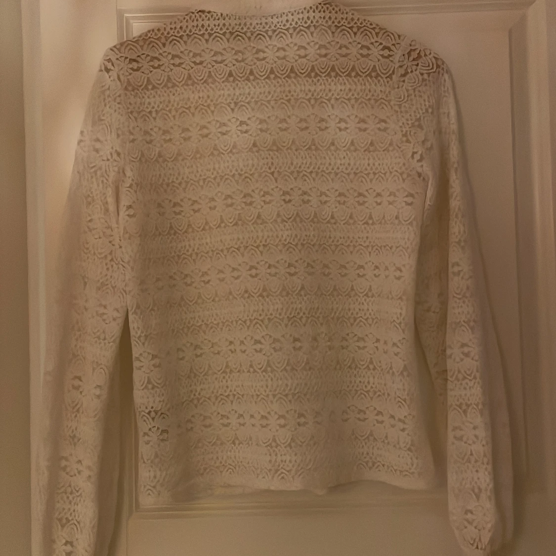 Vit spetskofta från VILA - 3