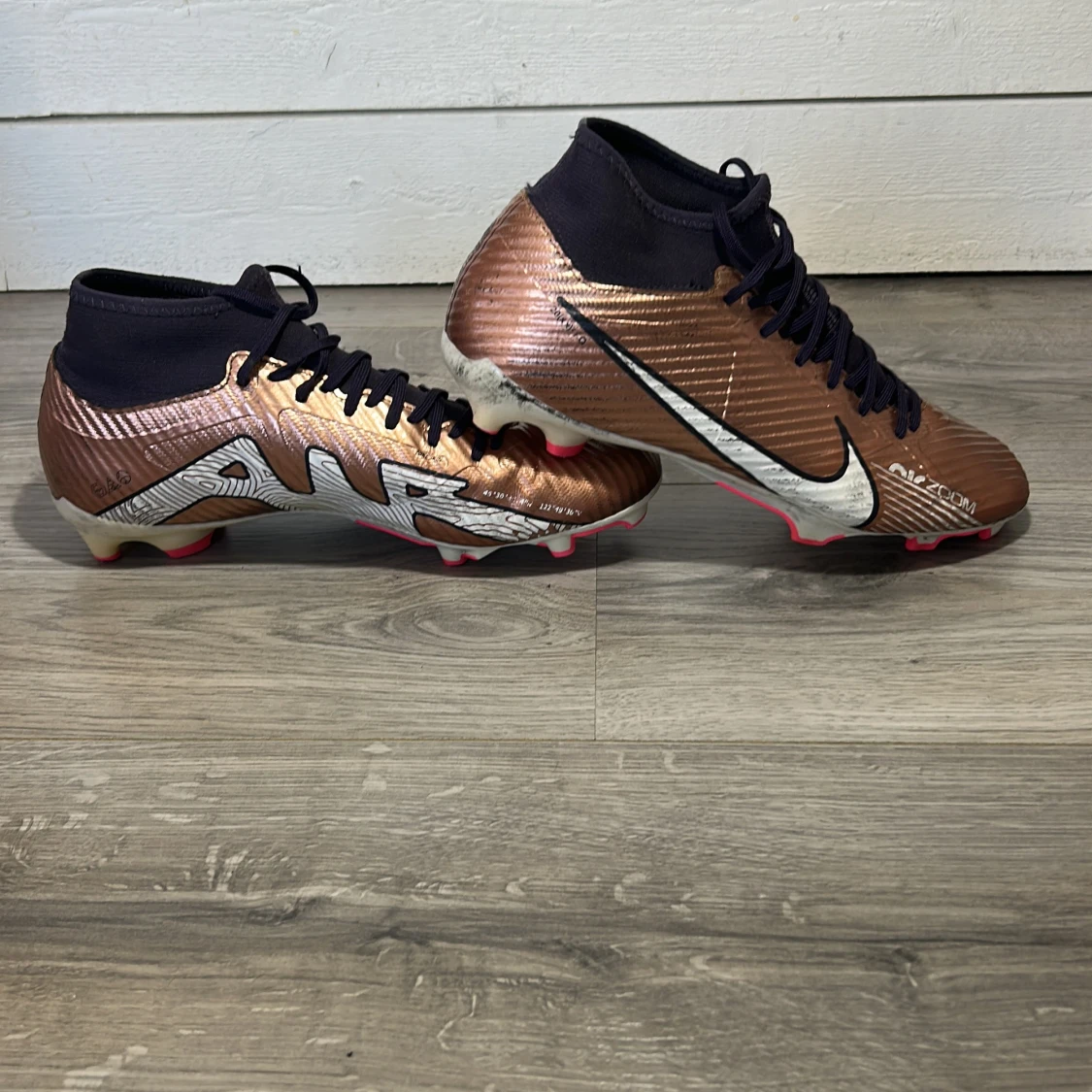 Nike Mercurial fotbollsskor i brons och svart - 2