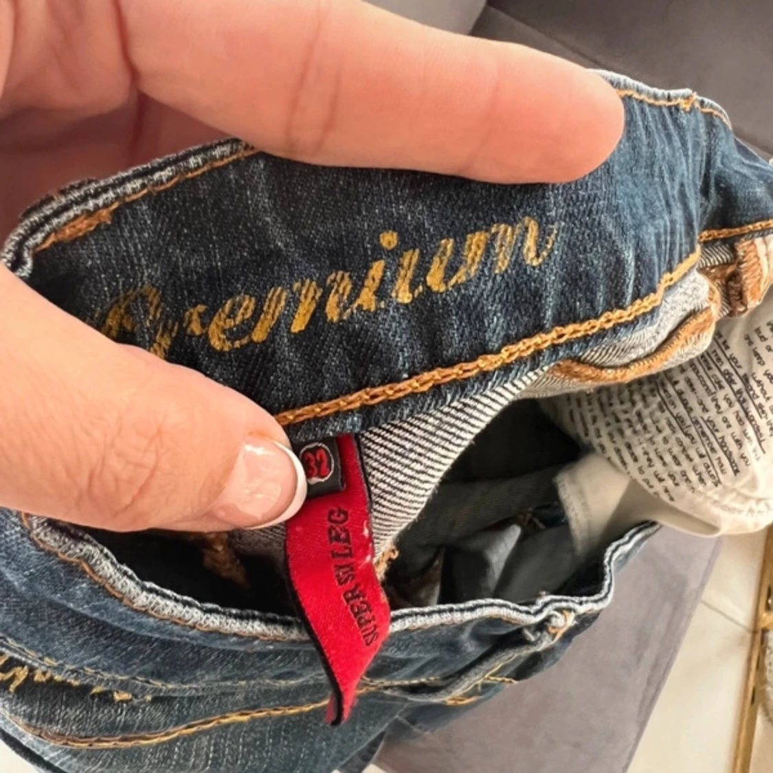 Blå jeans från Guess - 4