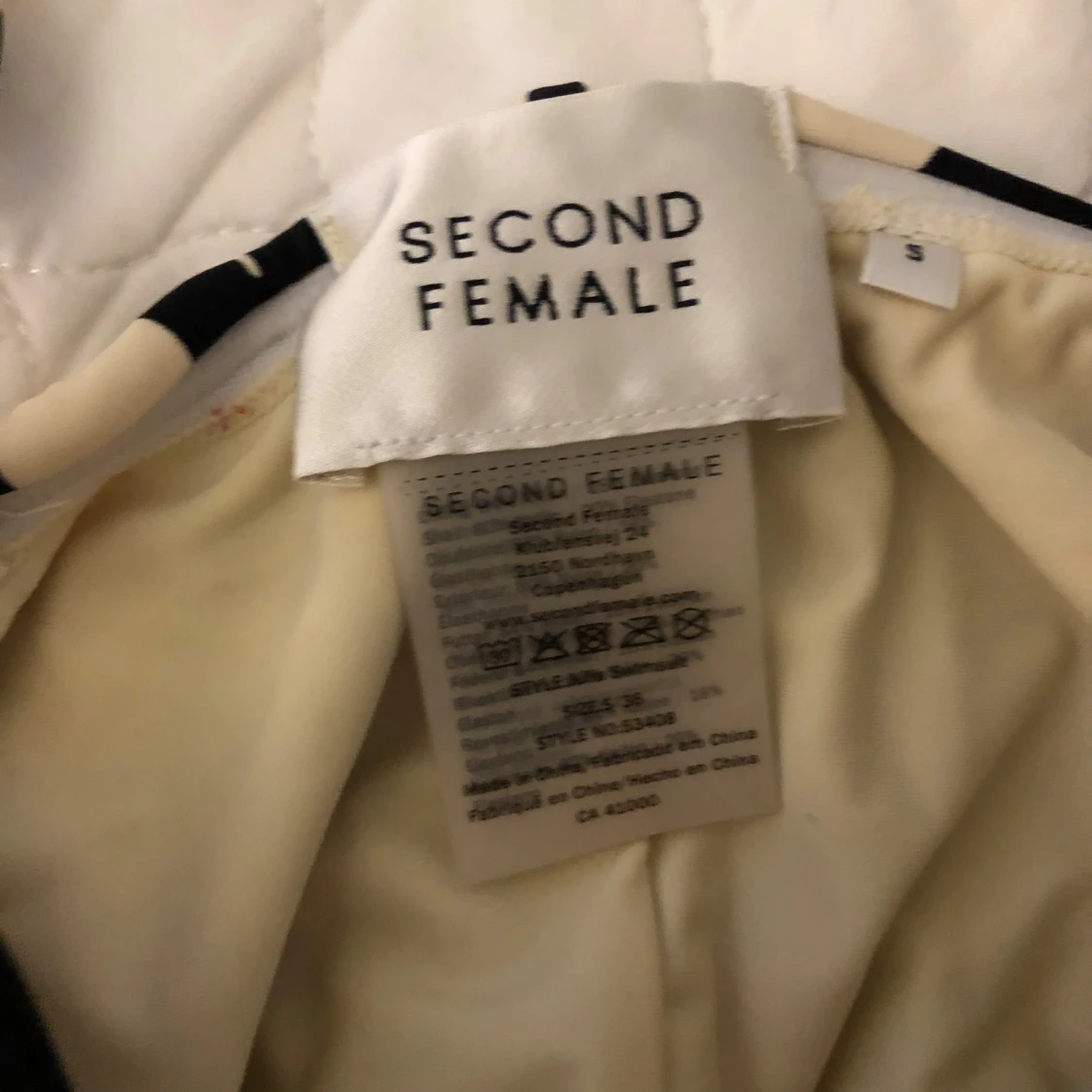 Mönstrad baddräkt från Second Female - 3