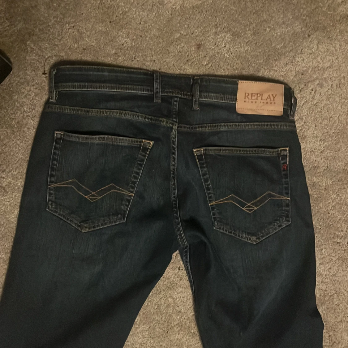 Mörkblå jeans från Replay helt nya använda 1 gång - 2