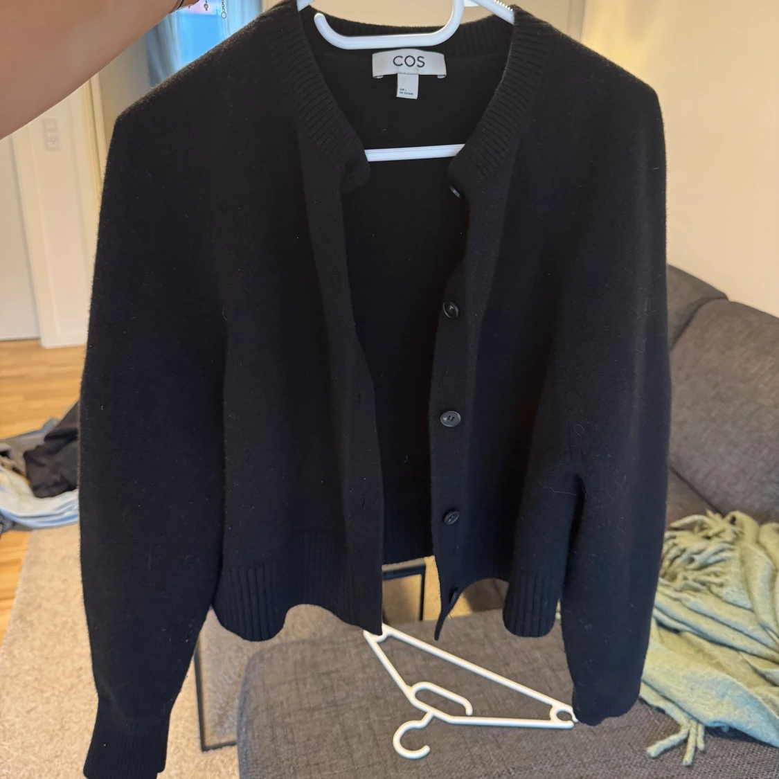 Svart kofta från COS - 1