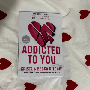 Addicted To You - Helt ny, oläst. Råkade beställa fel