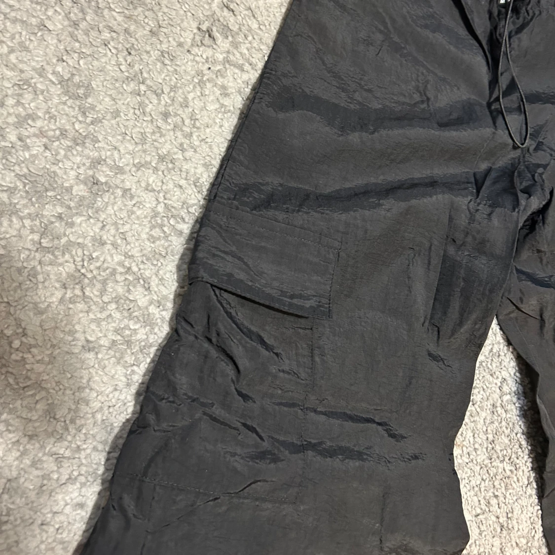 Svarta cargobyxor från Missy Empire - 2