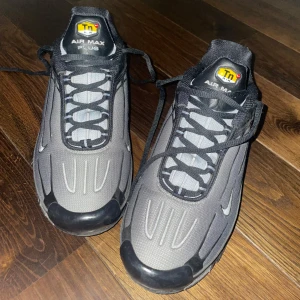 Nike Air Max Plus Tn sneakers - Använda 5-6 gånger, nypris 1 300 kr