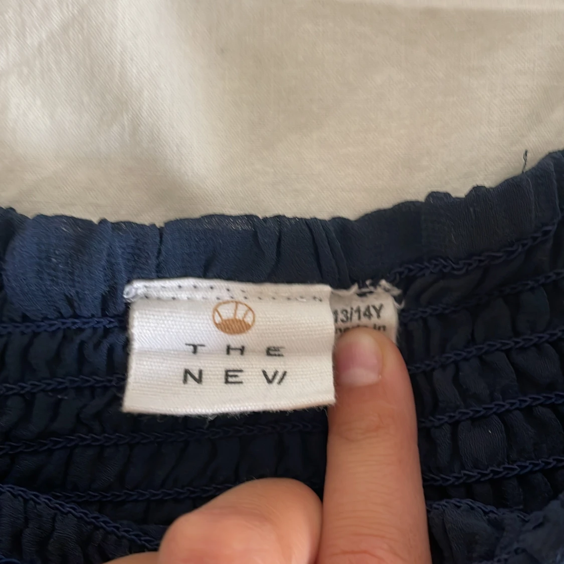 Mörkblå volangkjol från The New - 1