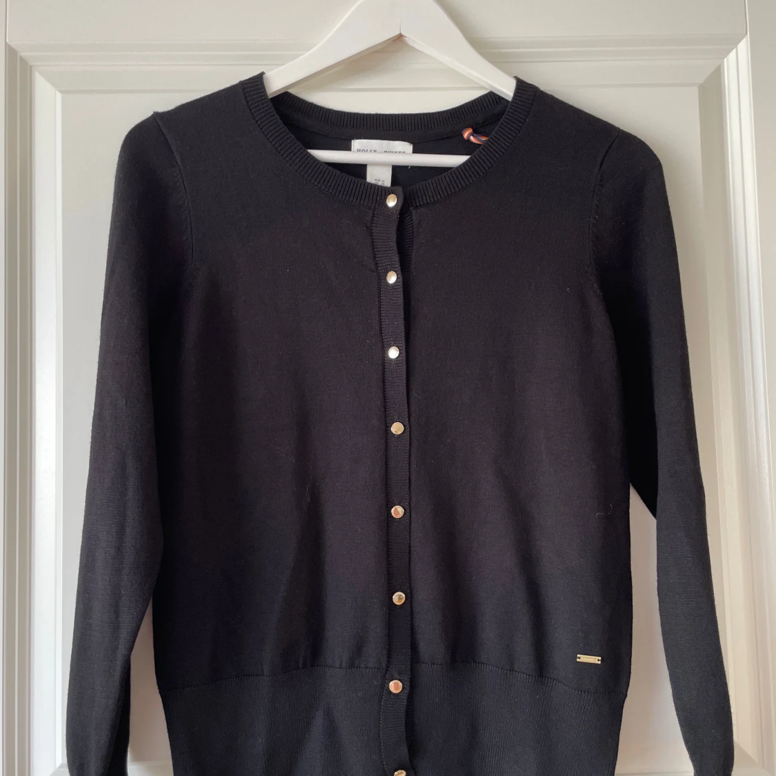 Svart kofta från Holly & Whyte