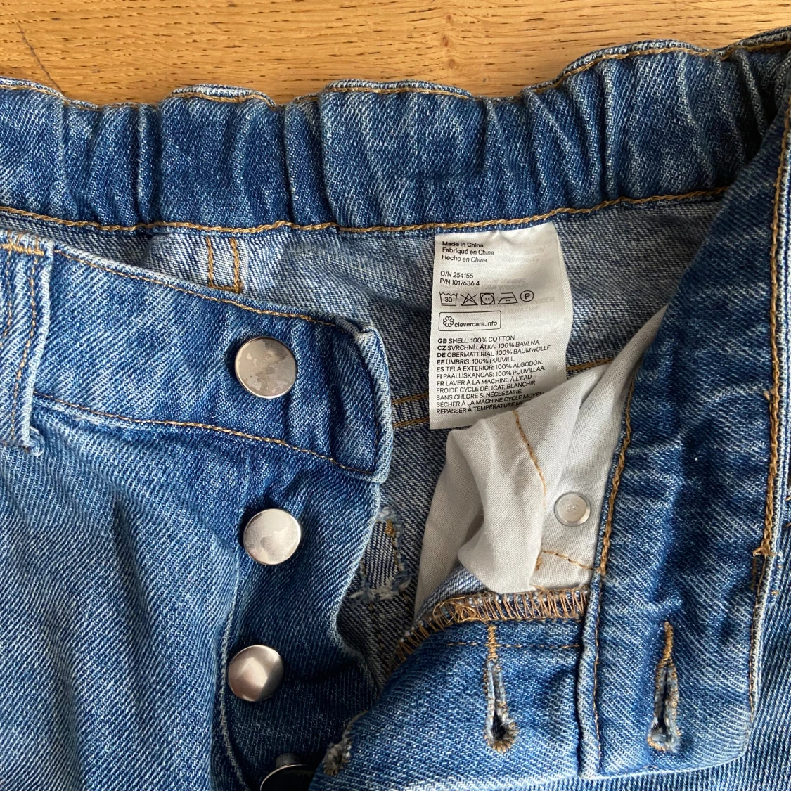 High waist jeans - 4