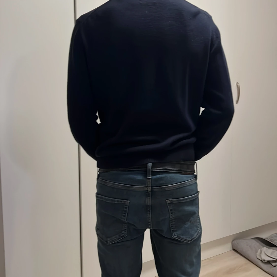 Mörkblå GANT tröja - 1