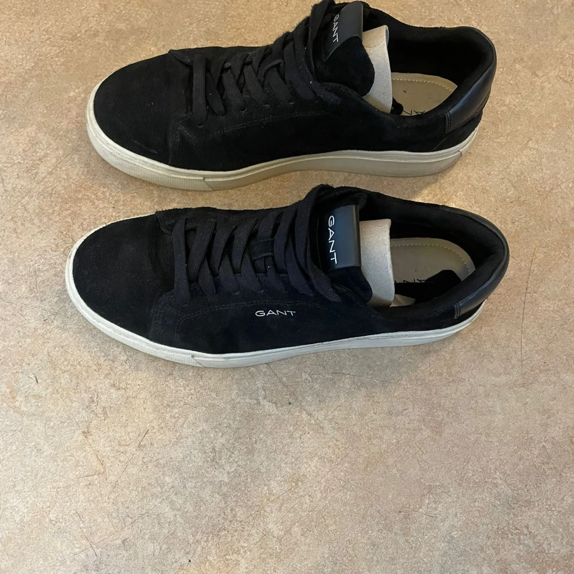 Svarta mockasneakers från Gant - 1