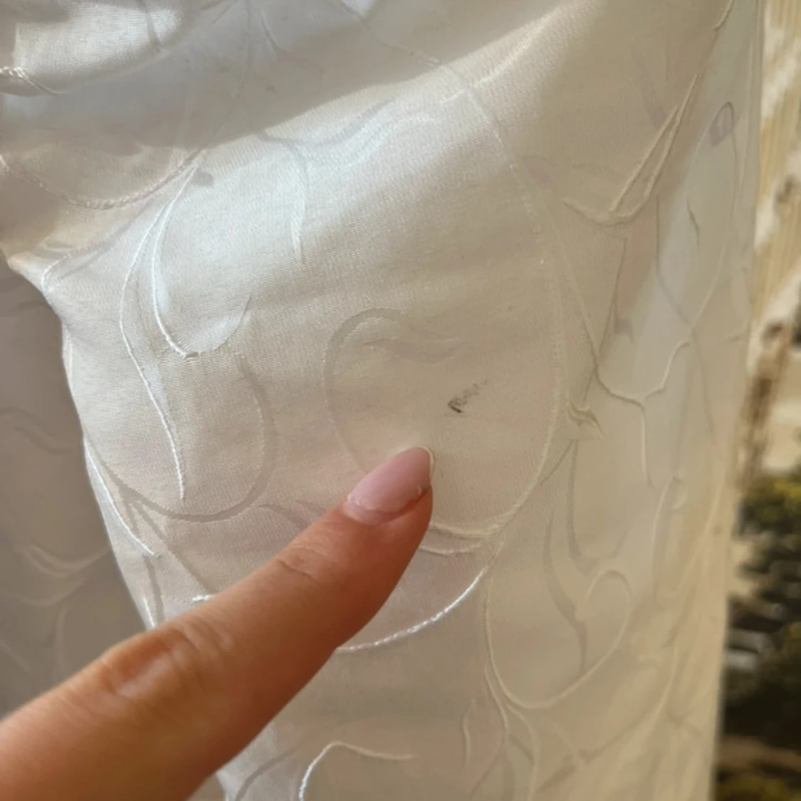 Vit blus med puffärm från Bik Bok - 1