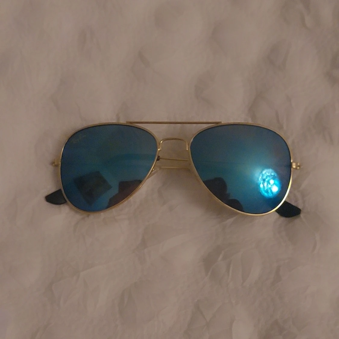 Blå aviator solglasögon med guldram, barn 3-6år