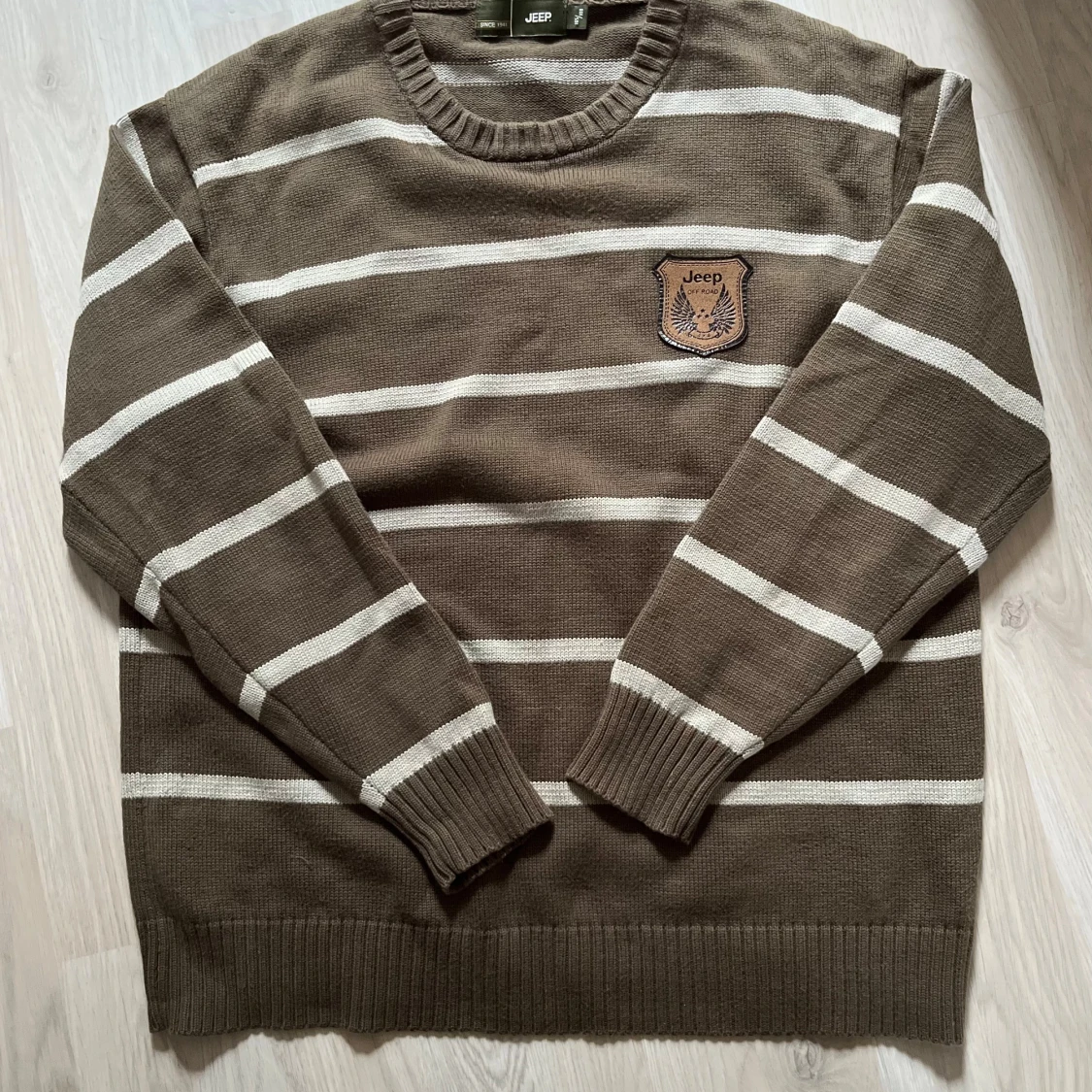 randig stickad tröja - 2