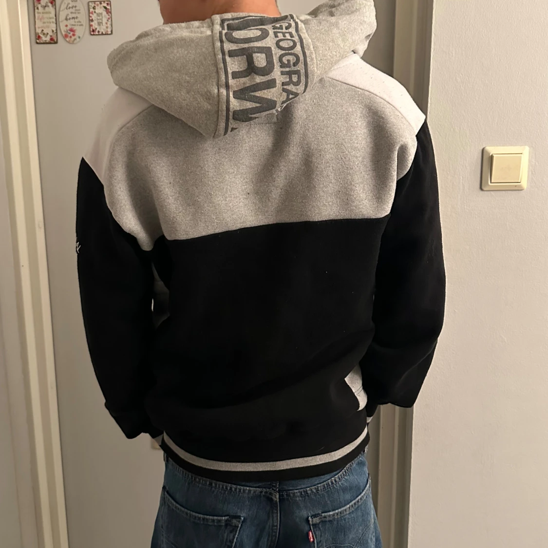 Geographical Norway Zip  - 1