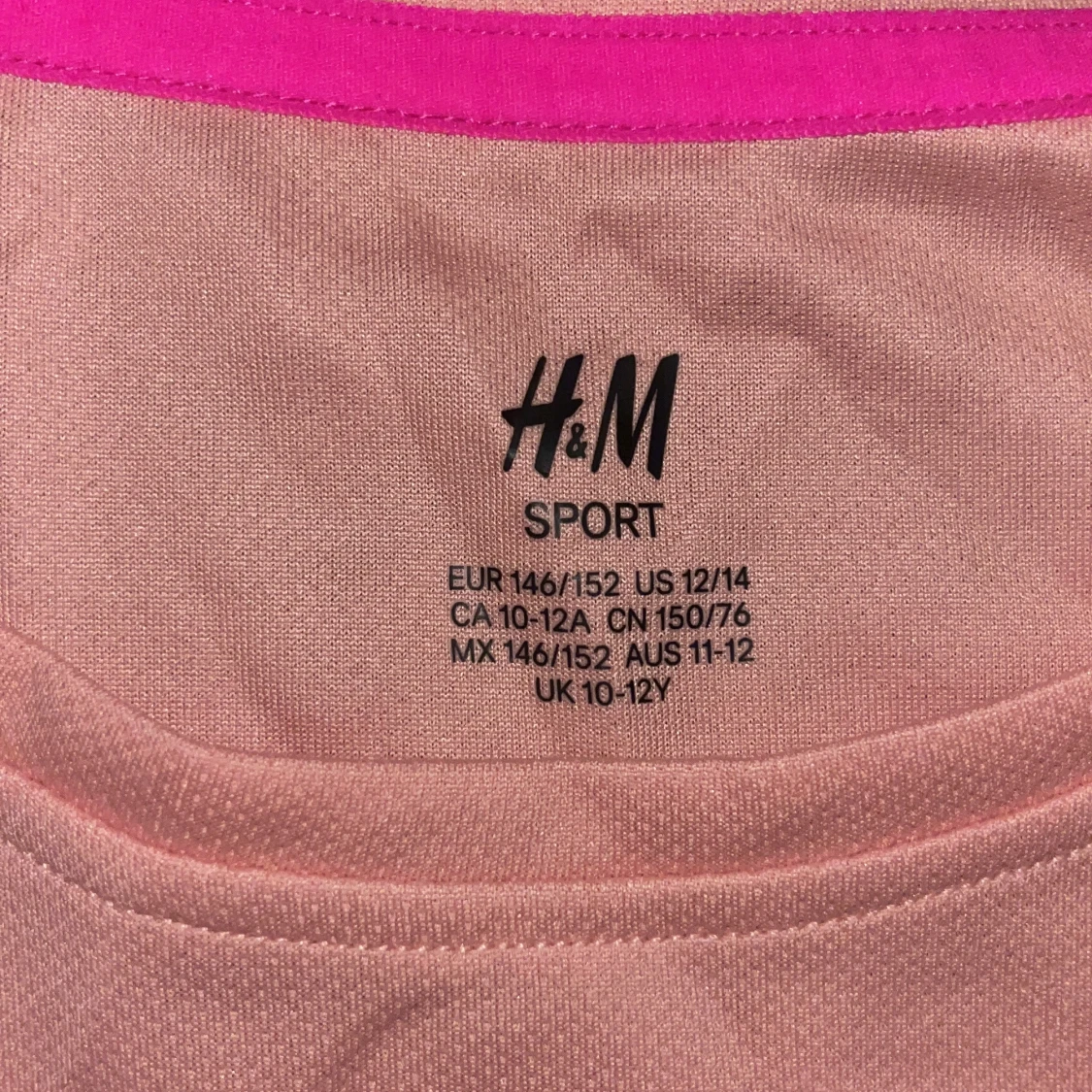 Rosa sporttopp från H&M med tryck - 3