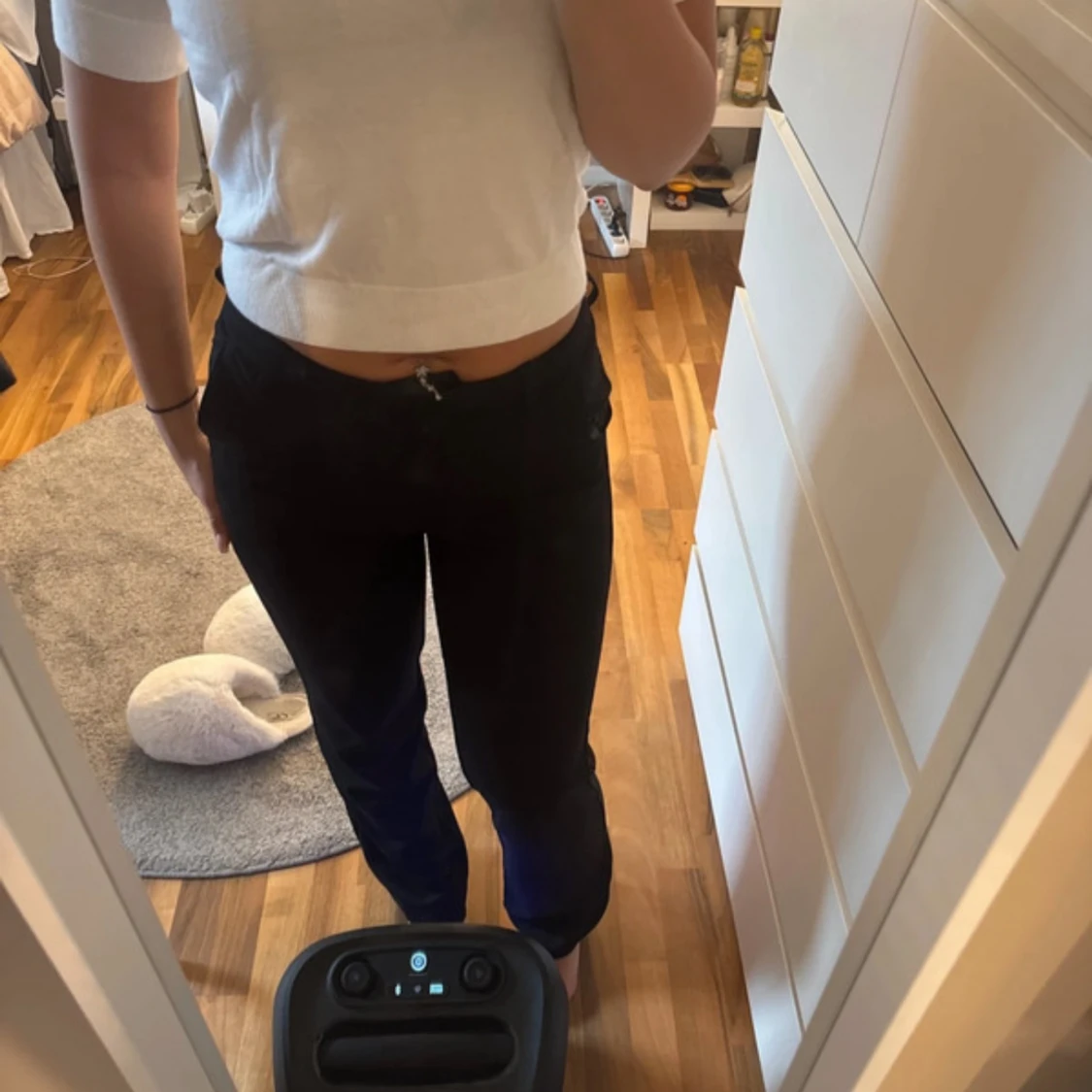 Svarta kostymbyxor från Vero Moda