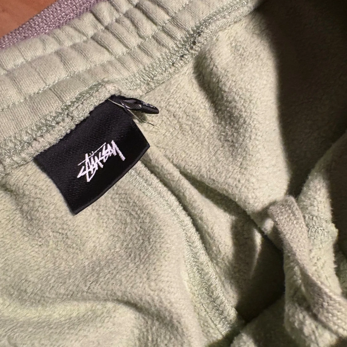 Stüssy ljusgröna mjukisbyxor - 3