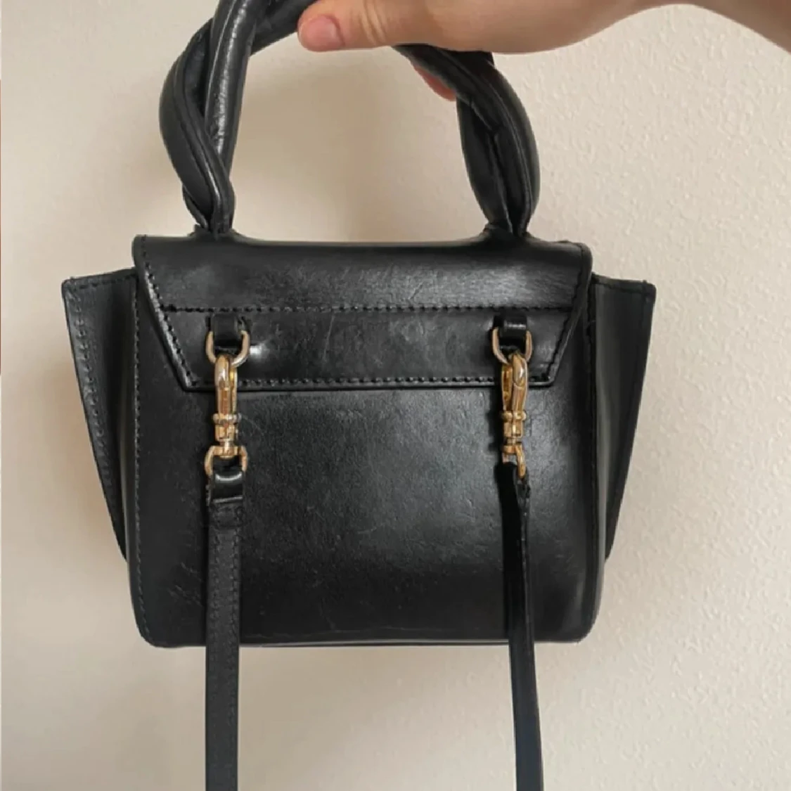 Svart handväska från ATP Atelier - 1