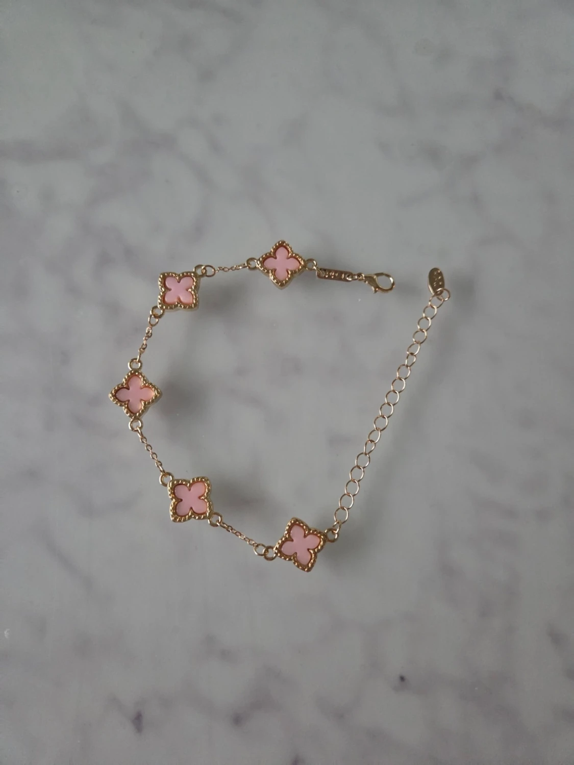 Armband med rosa klöver - 1