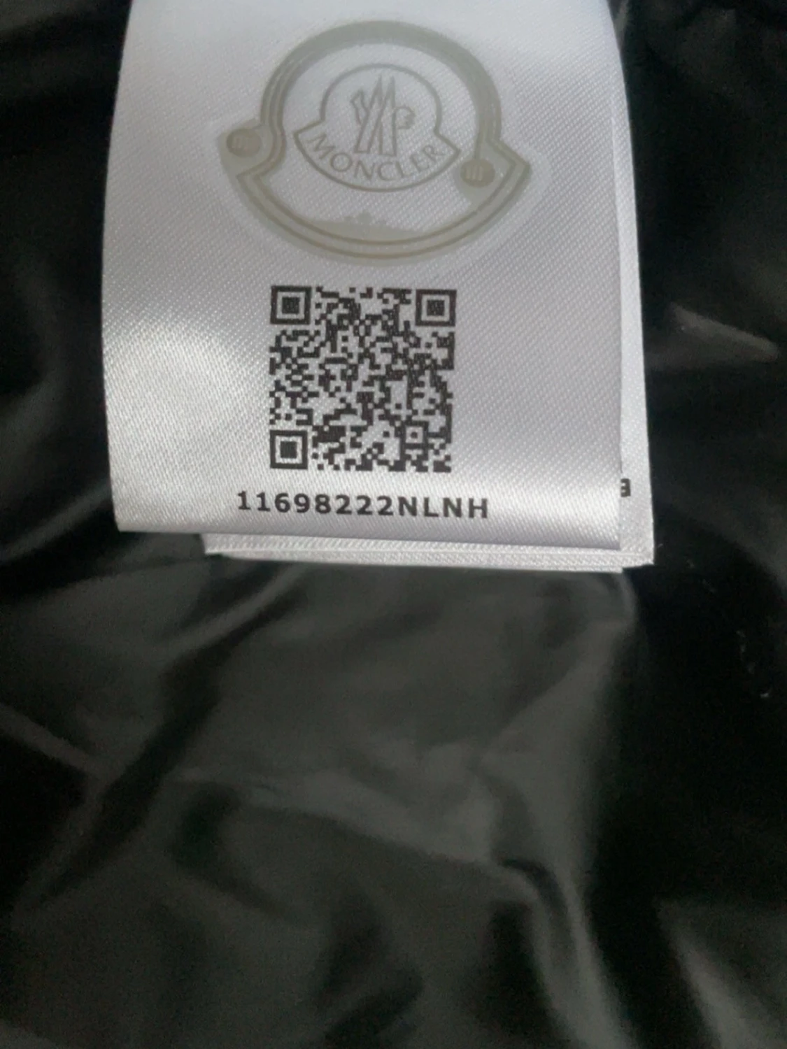 Svart pufferjacka från Moncler - 4