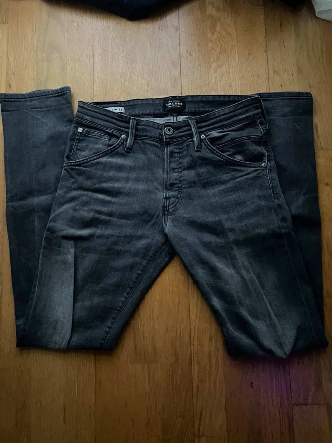 Svarta slim jeans Jack and Jones 