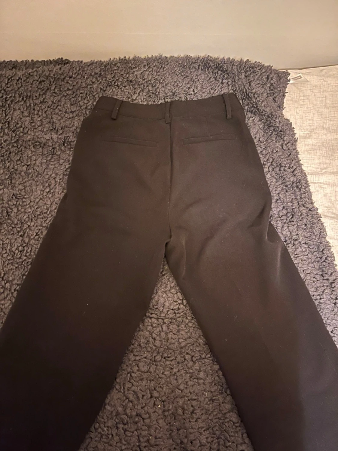 Svarta kostymbyxor från Lindex - 1