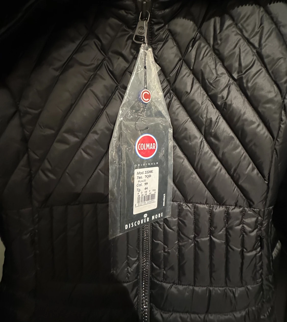 Svart dunjacka från Colmar - 1