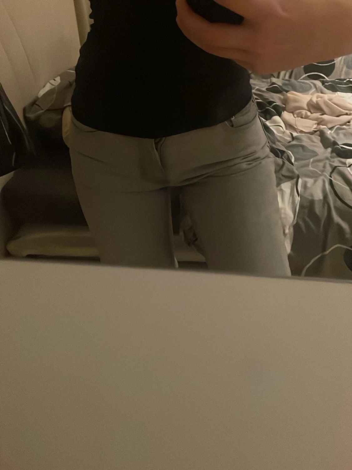 Grå slim jeans med normal passform.  - 2