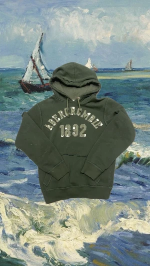 Abercrombie & fitch - Abercrombie & fitch | Stl S | bredd:43 cm rygg: 63cm axle:44 | 699kr inte fast i sten |  fraktar samma dag eller dagen efter