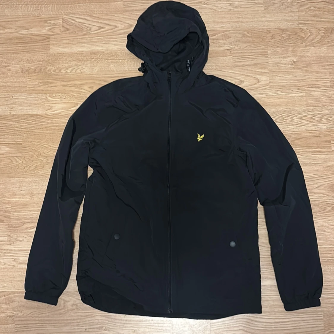 Svart vindjacka från Lyle & Scott - 3