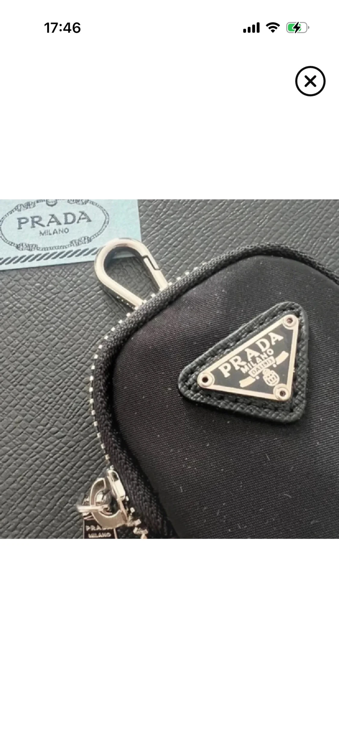 Svart axelväska från Prada  - 2