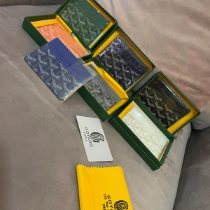 plånbok i flera färger - Skynda!