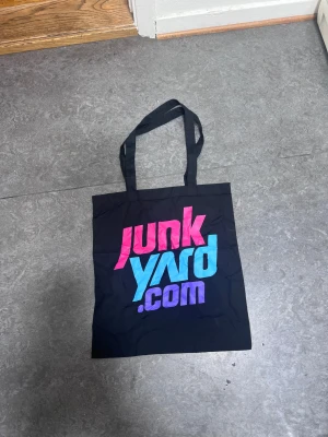 Tyg väska  - Bra skick 