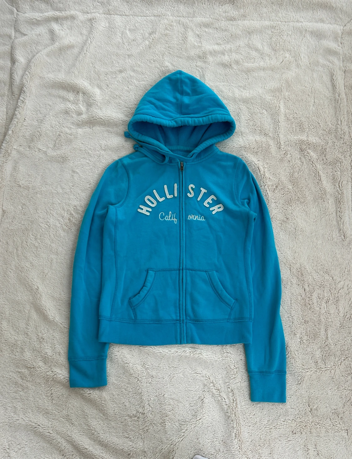 Hollister zip - 1